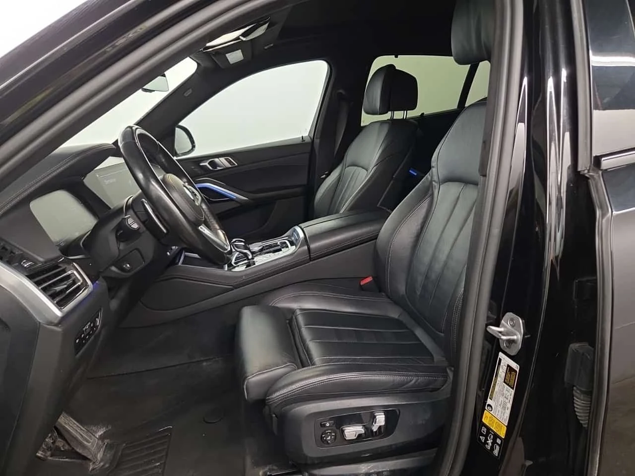 BMW X6 XDRIVE40I/ЛАЗЕРИ/360/ХАРМАН/ПАНО/МАСАЖ/ФИНАНСИРАНЕ, снимка 7 - Автомобили и джипове - 54684152
