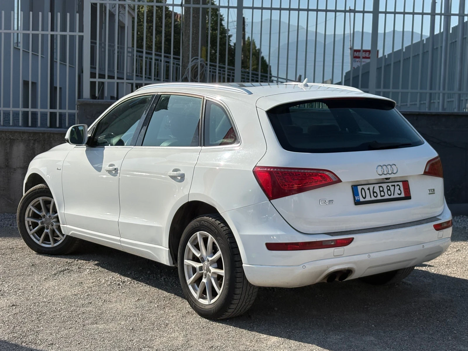 Audi Q5 2.0TDI* QUTTRO* 2x S line* ЛИЗИНГ* БАРТЕР* , снимка 6 - Автомобили и джипове - 55098791