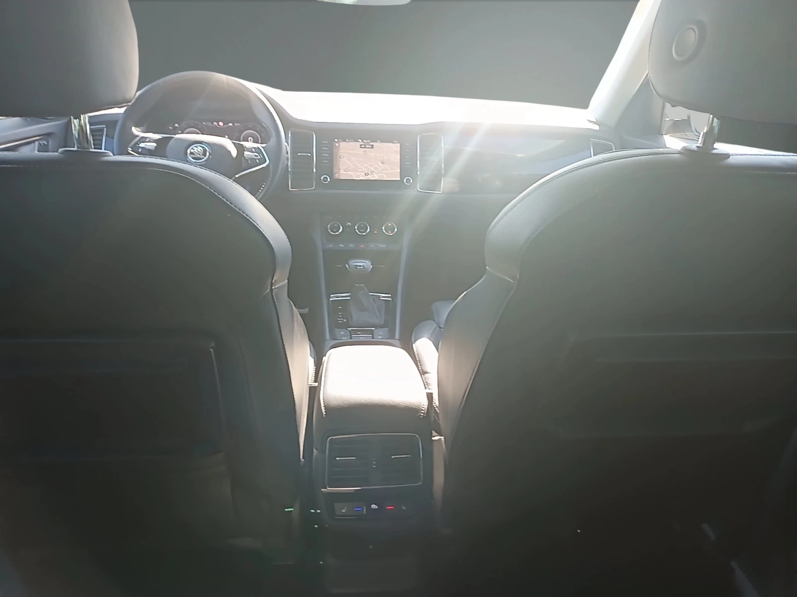 Skoda Kodiaq 2.0TSI/4x4/7DSG 6+ 1, снимка 11 - Автомобили и джипове - 55948028
