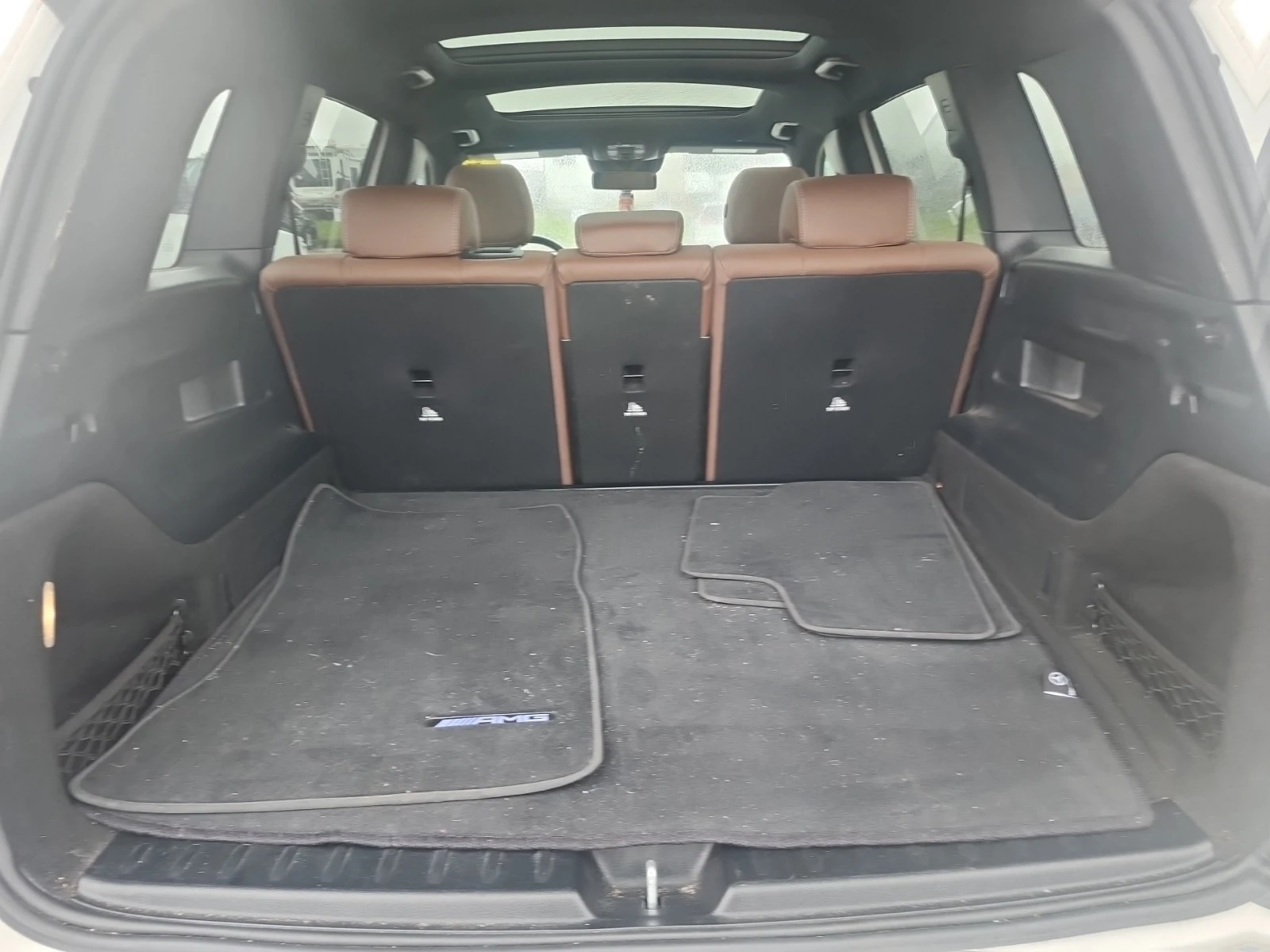 Mercedes-Benz GLB 250 * АВТОКРЕДИТ БЕЗ ПЪРВОНАЧАЛНА ВНОСКА * , снимка 13 - Автомобили и джипове - 56079743