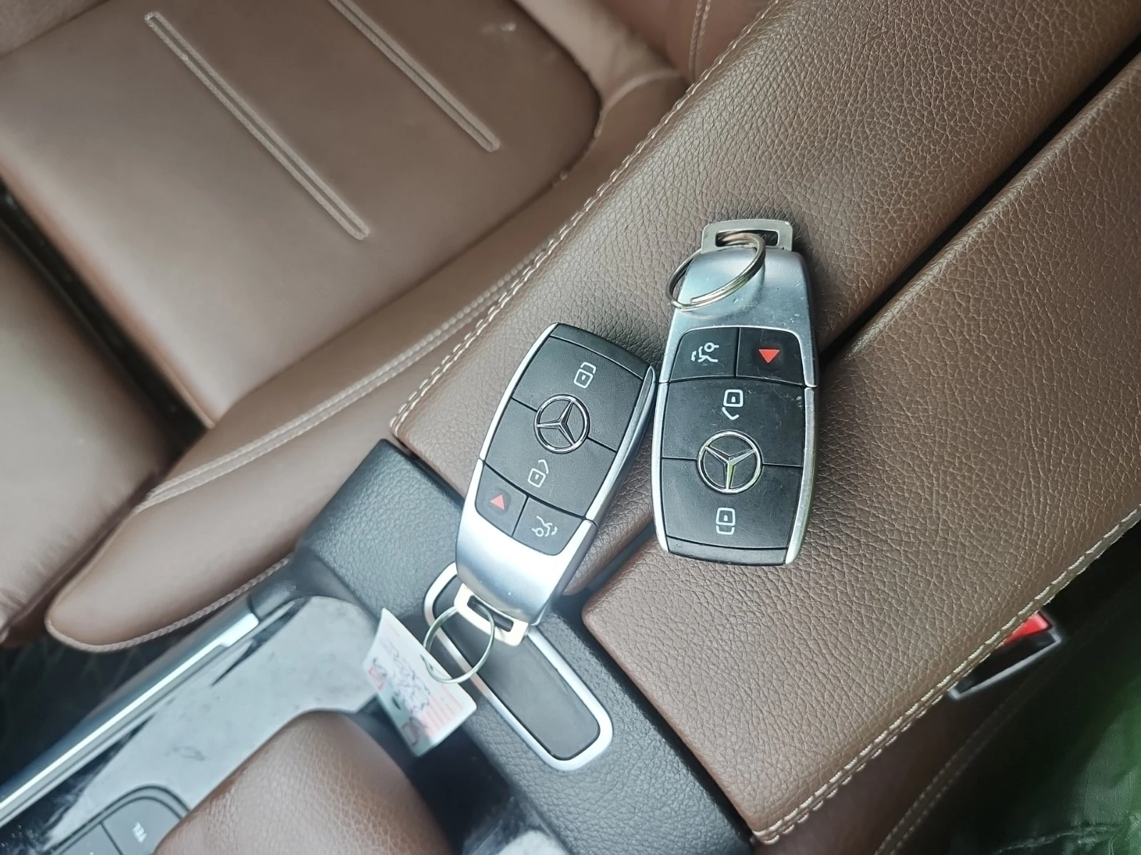 Mercedes-Benz GLB 250 * АВТОКРЕДИТ БЕЗ ПЪРВОНАЧАЛНА ВНОСКА * , снимка 8 - Автомобили и джипове - 56079743