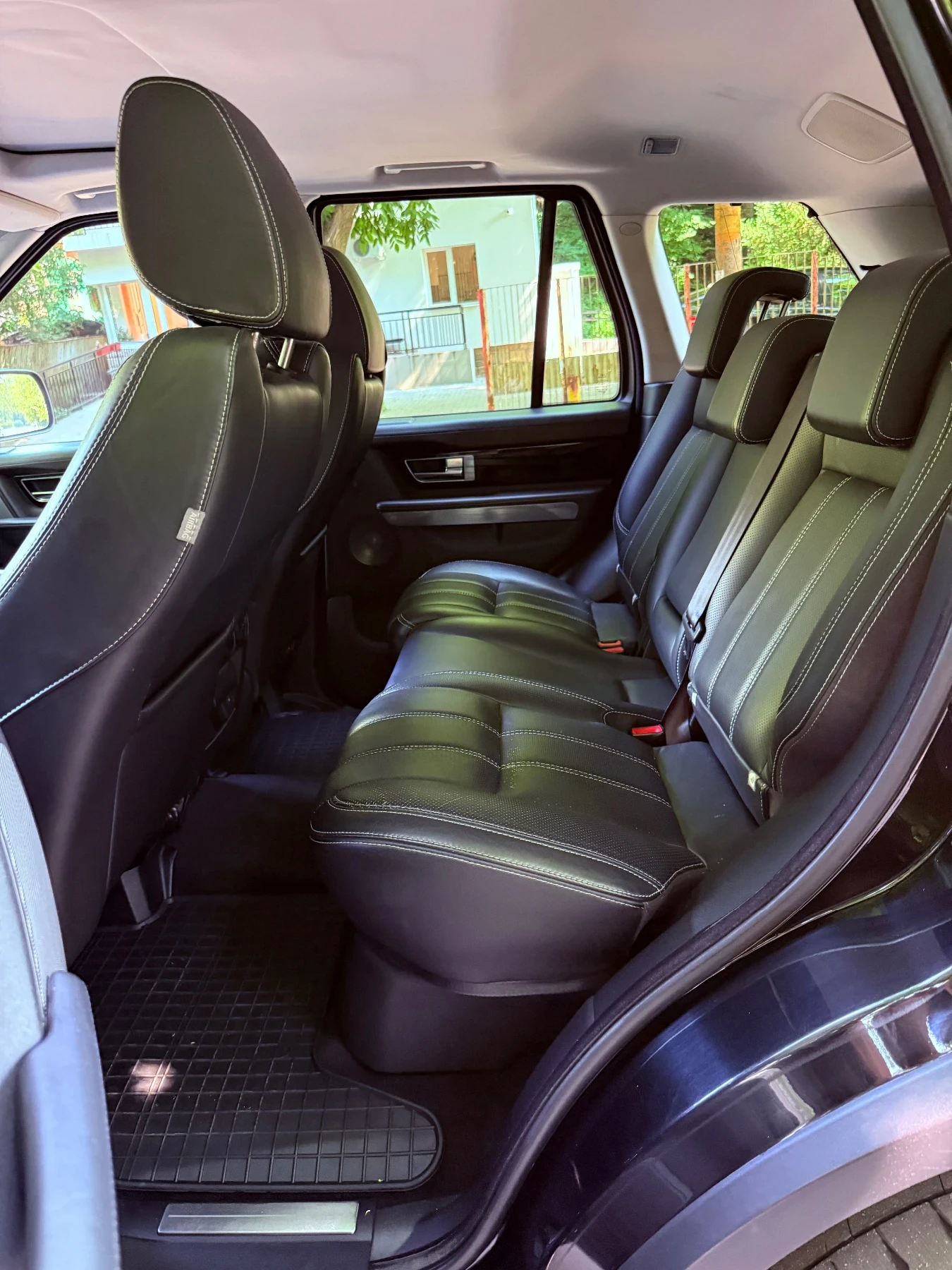 Land Rover Range Rover Sport 3.6TDV8 , снимка 12 - Автомобили и джипове - 56269071