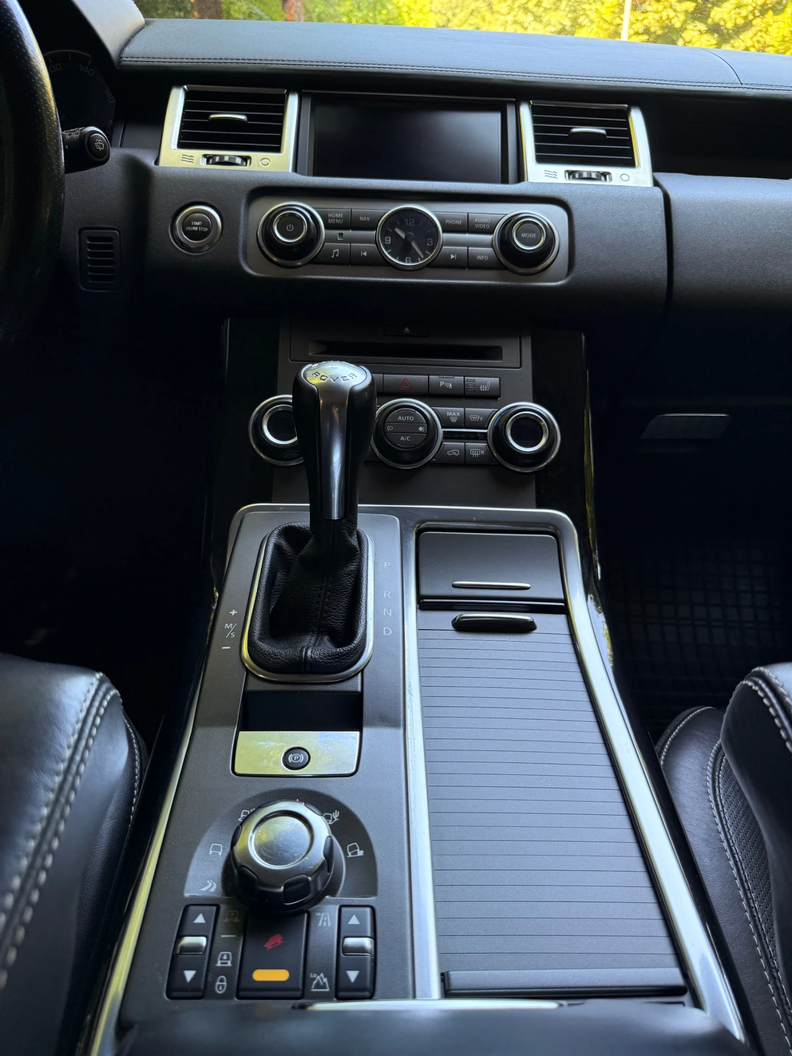 Land Rover Range Rover Sport 3.6TDV8 , снимка 8 - Автомобили и джипове - 56269071