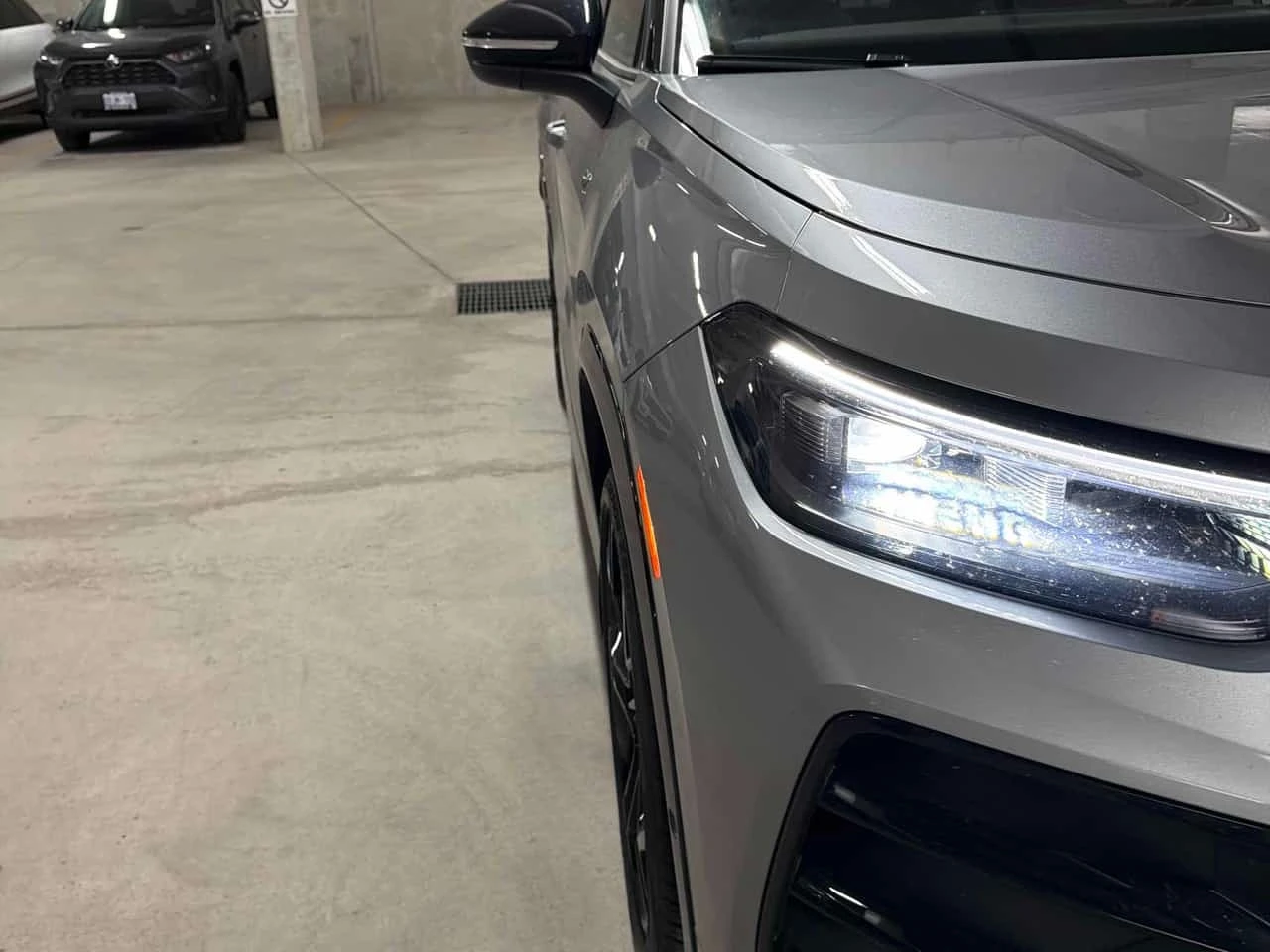 VW Tiguan R Line Black Edition / CARFAX / ����������  | Mobile.bg � ����������� 14