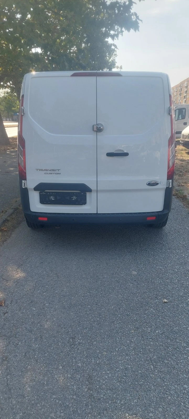 Ford Transit Custom 2.0 tdci клима автомат, снимка 3 - Бусове и автобуси - 55710858