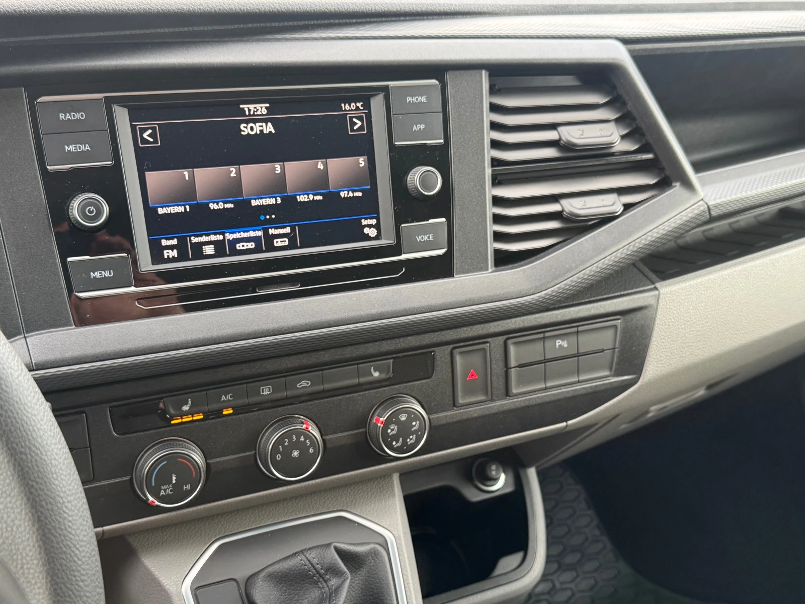 VW Caravelle ABT e 8+ 1, снимка 11 - Бусове и автобуси - 54572049