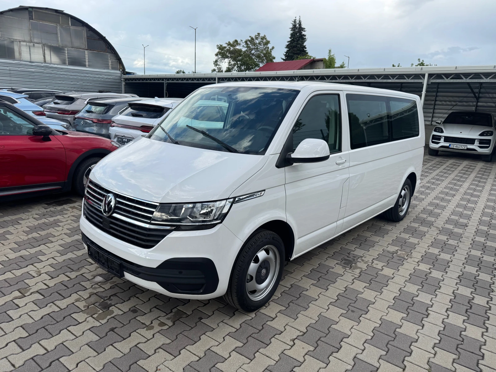 VW Caravelle ABT e 8+ 1