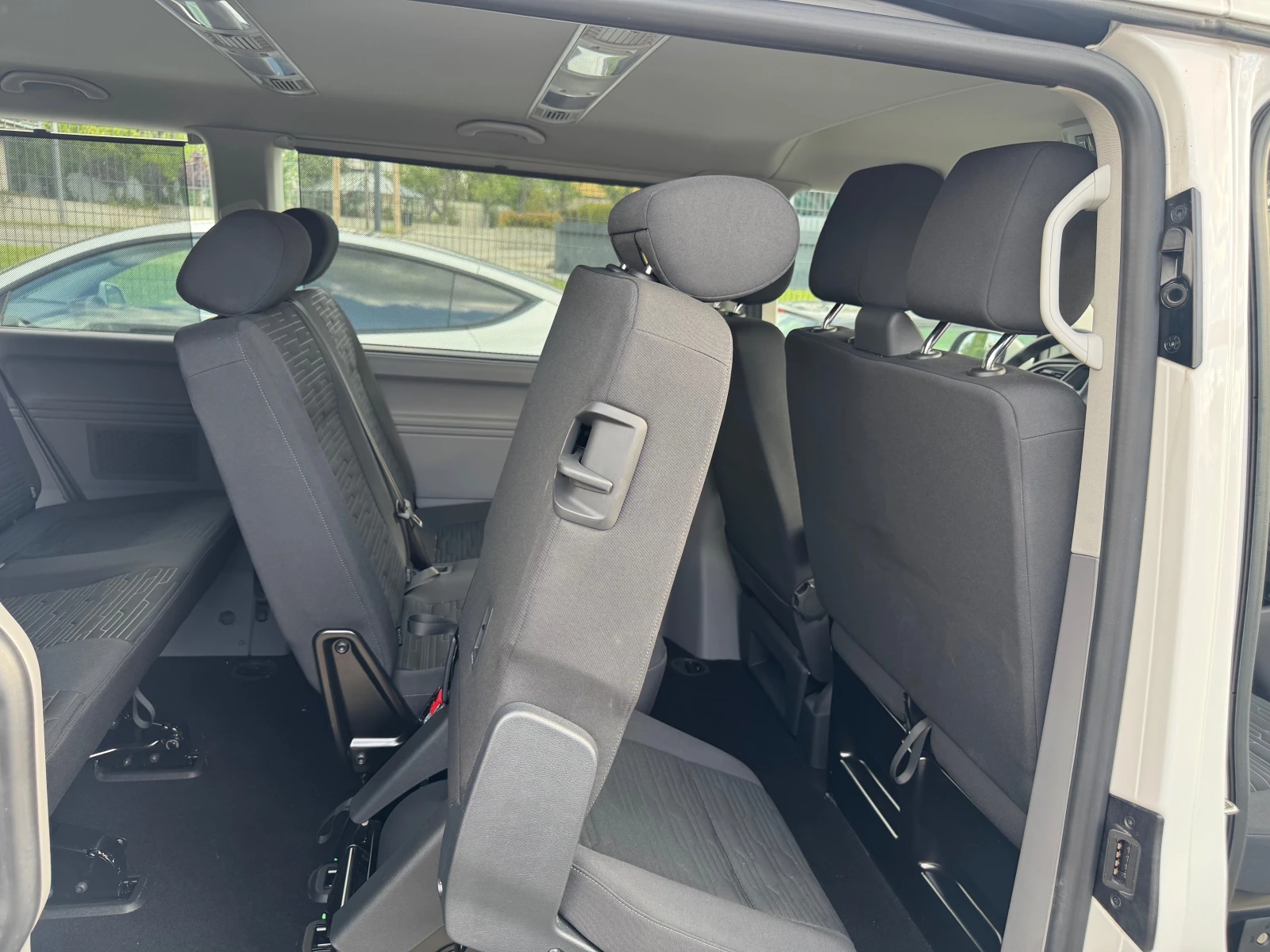 VW Caravelle ABT e 8+ 1, снимка 17 - Бусове и автобуси - 54572049