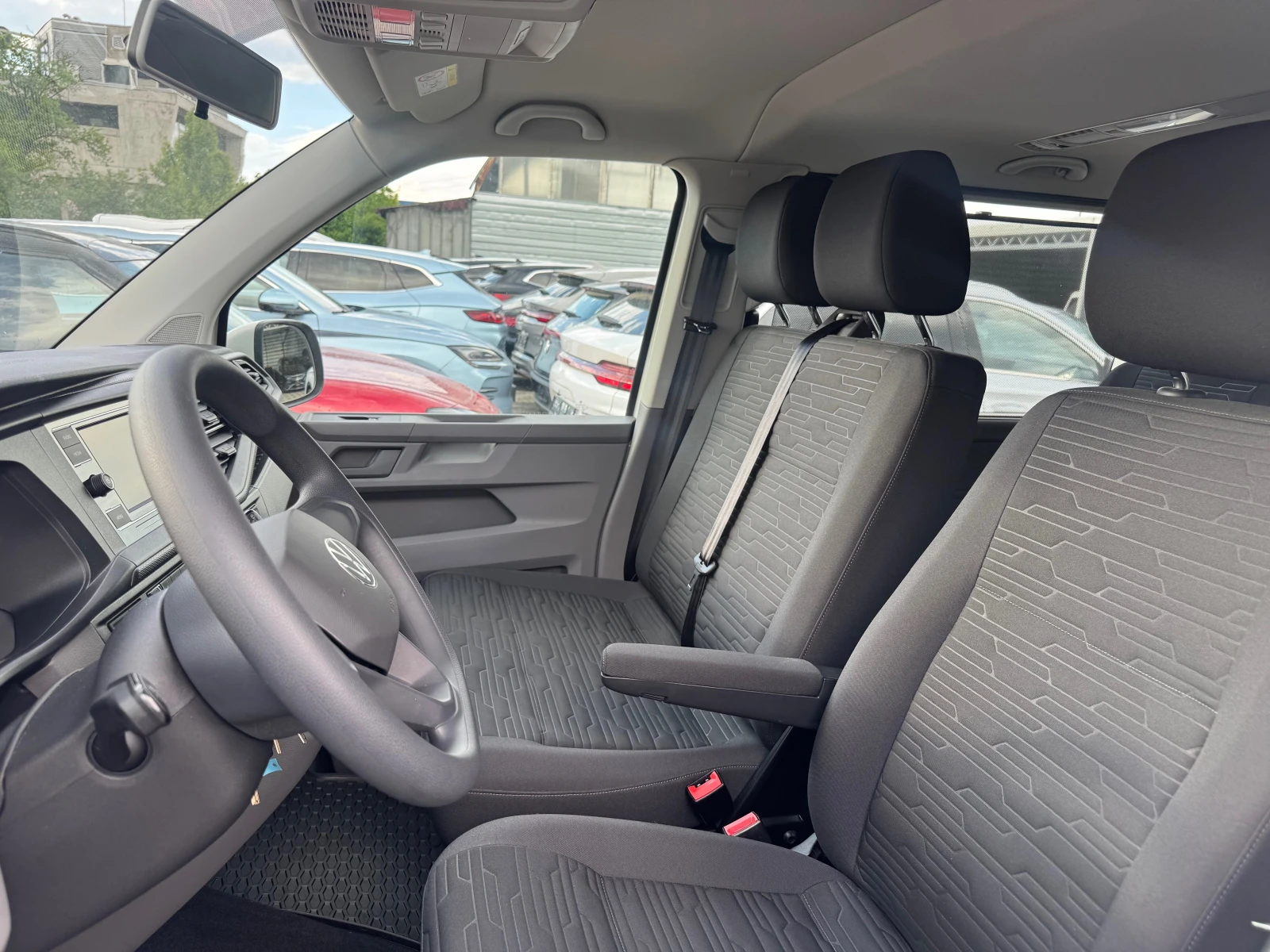 VW Caravelle ABT e 8+ 1, снимка 12 - Бусове и автобуси - 54572049