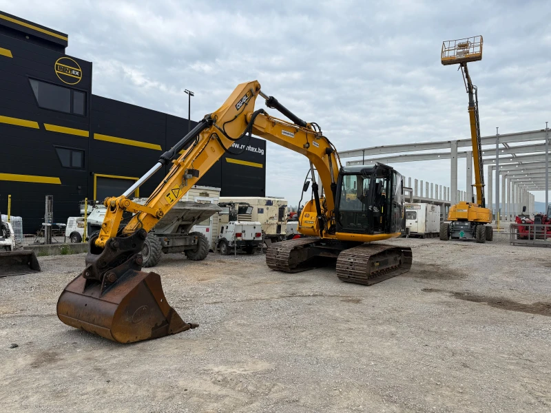 Багер JCB JS130LC