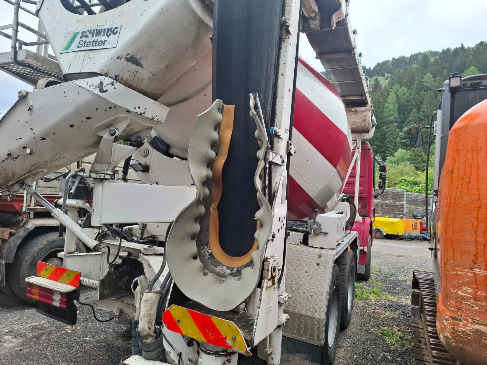 Бетон миксер Mercedes Actros с Лента, 6х4, Нов внос, , , , снимка 5 - Индустриална техника - 54549197