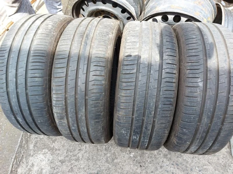 Гуми Летни 195/50R16, снимка 1 - Гуми и джанти - 36802814