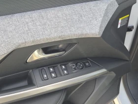 Peugeot 5008 PHEV/195HP/ALLURE/7S/CAM/LED/NAVI/KLESS/632q, снимка 13