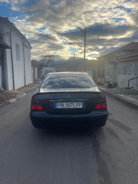 Mercedes-Benz E 220, снимка 5 — Bazar.bg Mercedes-Benz E 220, снимка 5