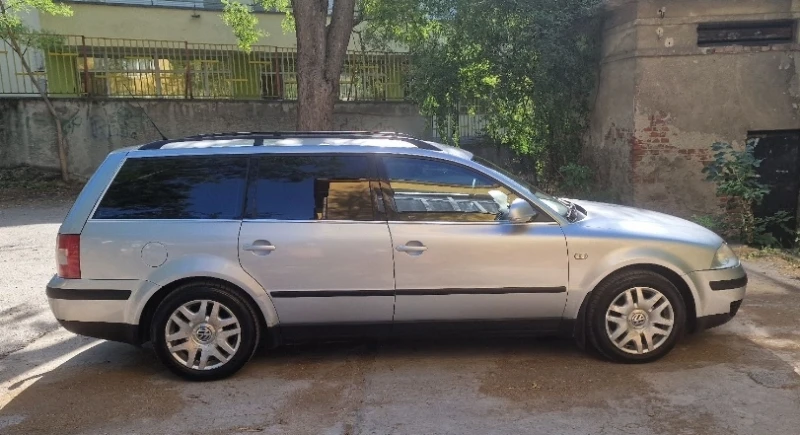 VW Passat 1.8T B5.5 Нов ГИ , снимка 3 - Автомобили и джипове - 47311794