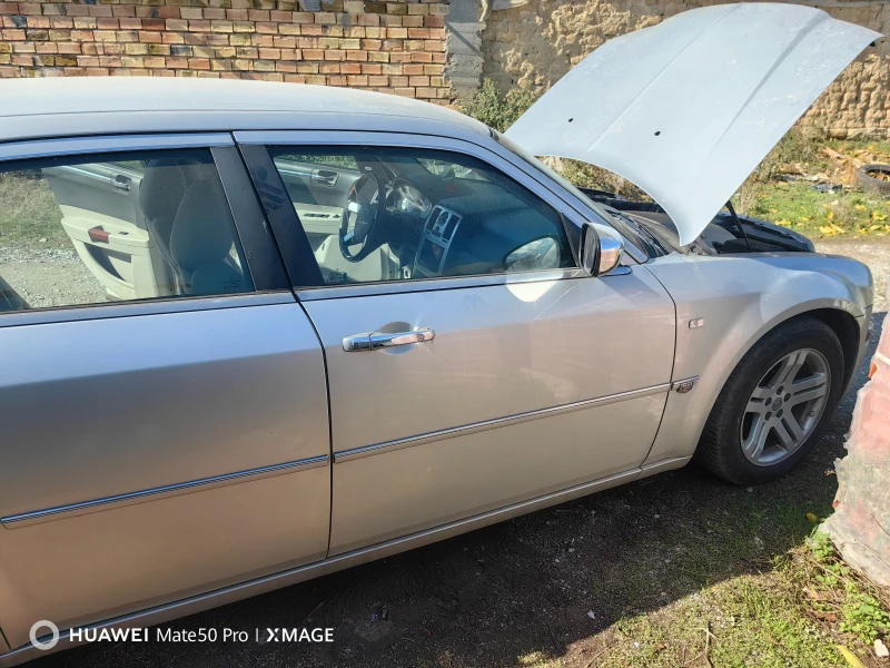 Chrysler 300c, снимка 4 - Автомобили и джипове - 51633944