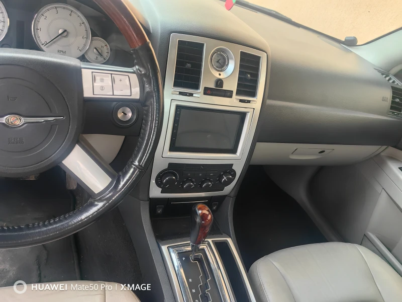 Chrysler 300c, снимка 6 - Автомобили и джипове - 51633944