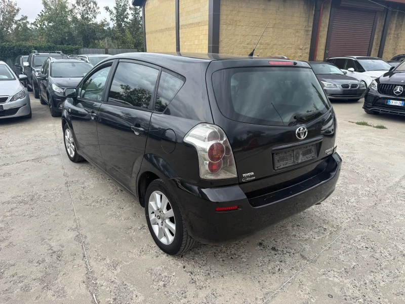 Toyota Corolla verso 1.8i 7места автомат, снимка 4 - Автомобили и джипове - 51752568