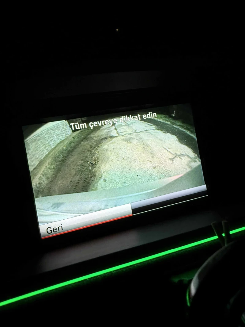 Mercedes-Benz 220, снимка 10 - Автомобили и джипове - 52370313