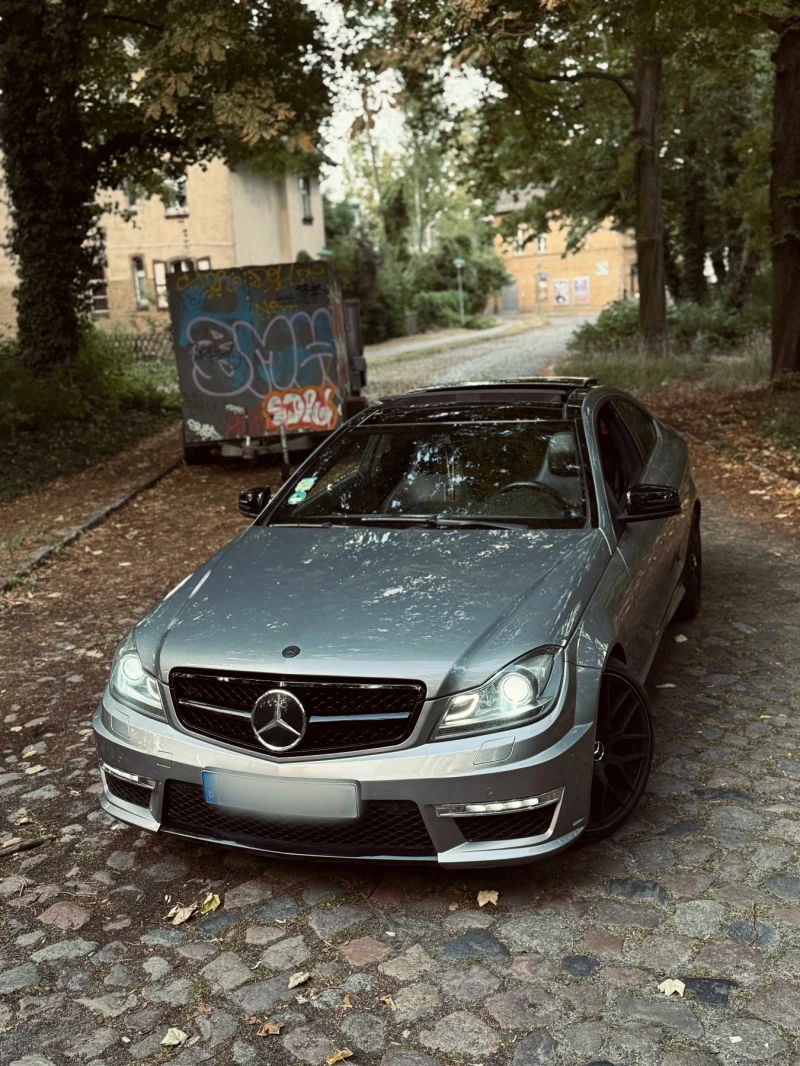 Mercedes-Benz 220, снимка 13 - Автомобили и джипове - 52370313