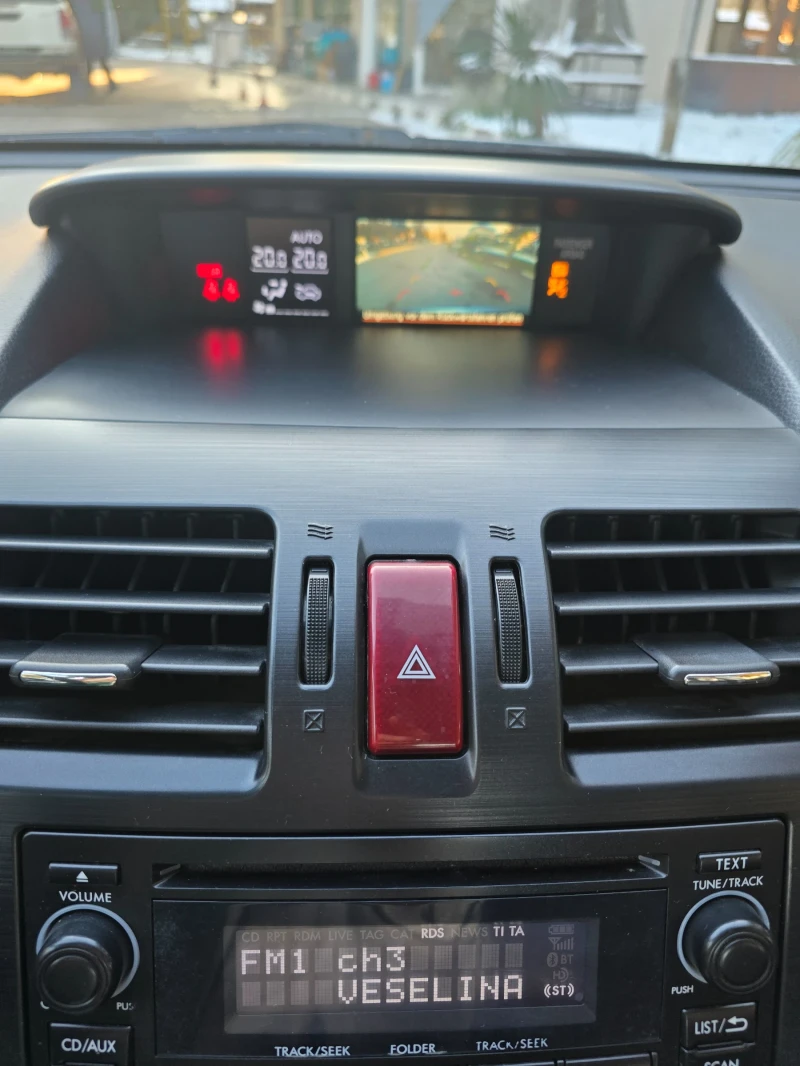 Subaru Forester 2.0i 4X4 ШВЕЙЦАРИЯ , снимка 15 - Автомобили и джипове - 53246374