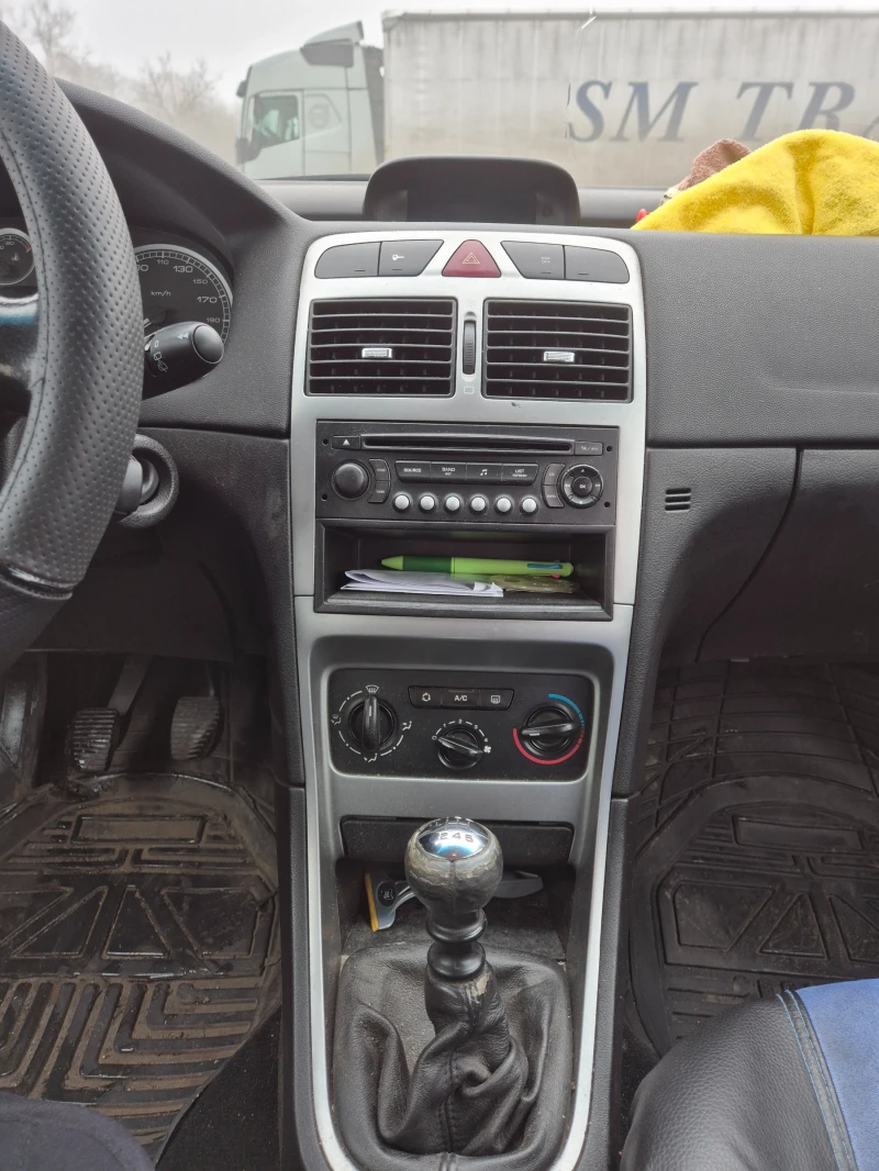 Peugeot 307 2.0, снимка 8 - Автомобили и джипове - 53574241