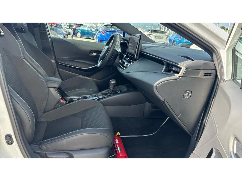 Toyota Corolla TS 2.0HSD PREMIUM, снимка 6 - Автомобили и джипове - 55747497