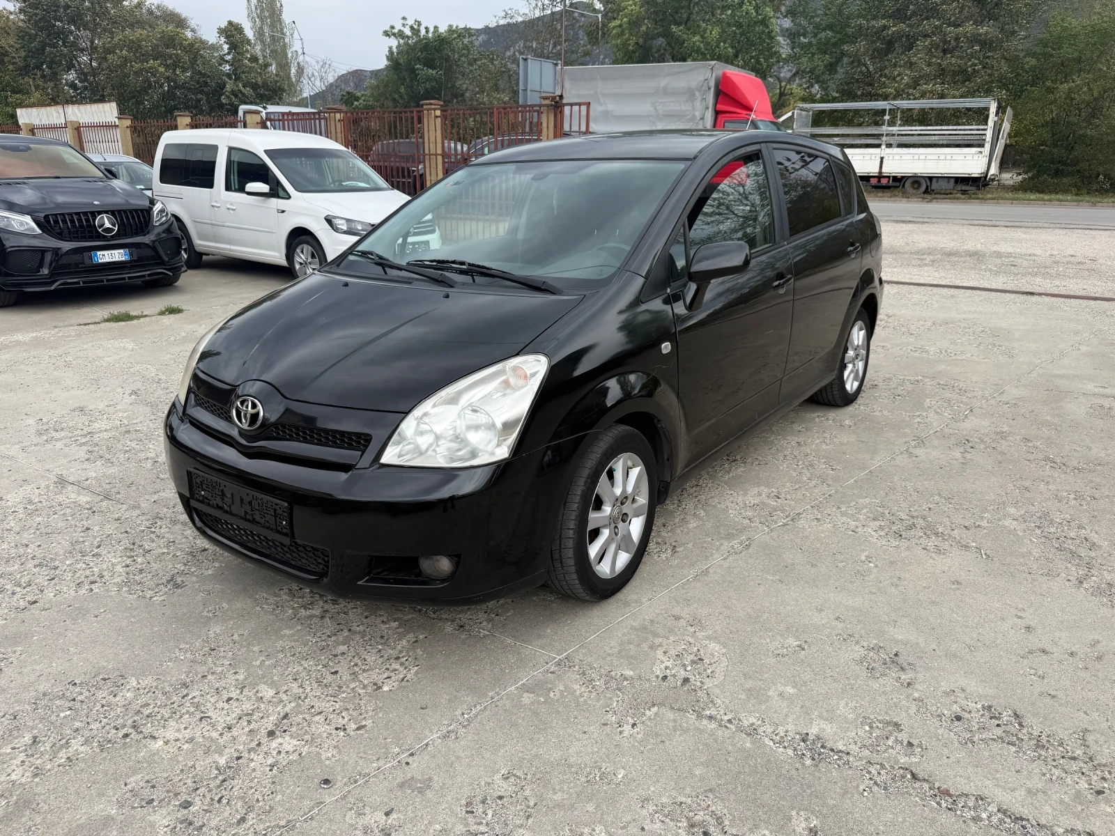 Toyota Corolla verso 1.8i 7места автомат, снимка 1