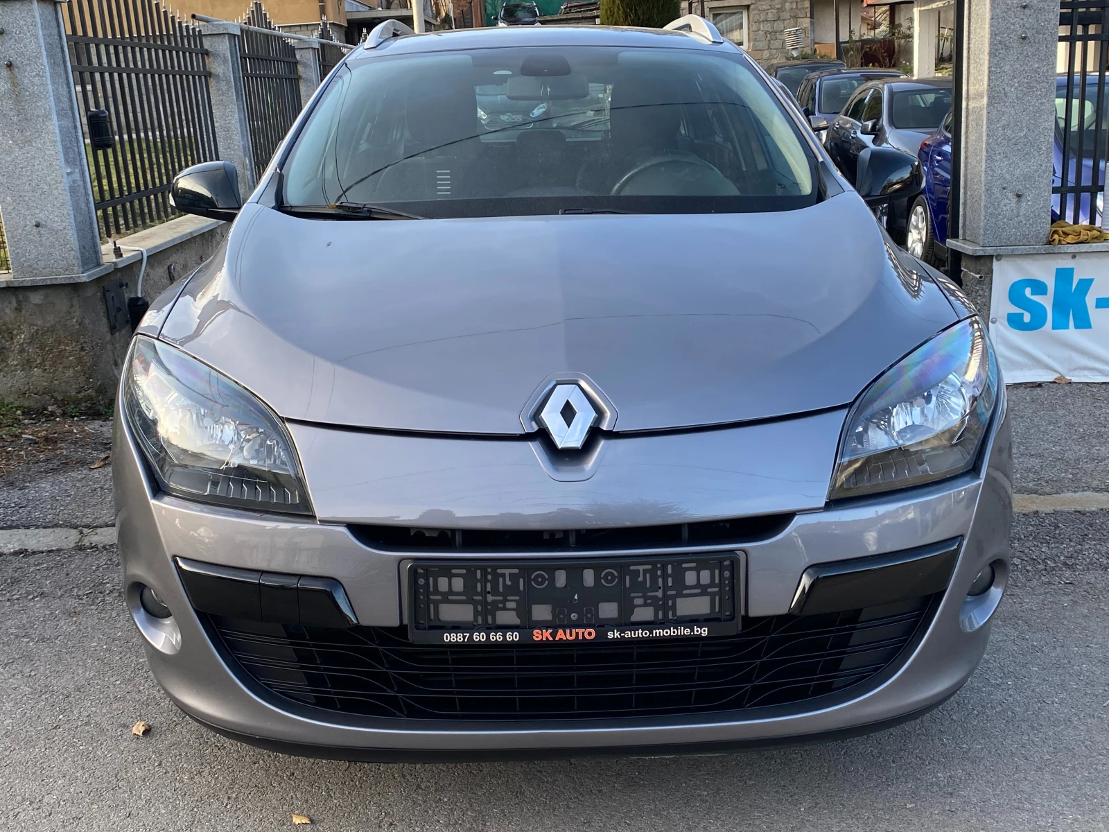 Renault Megane 1.5DCi-110k.s-EURO5A-174000km!!!-2012г - изображение 2