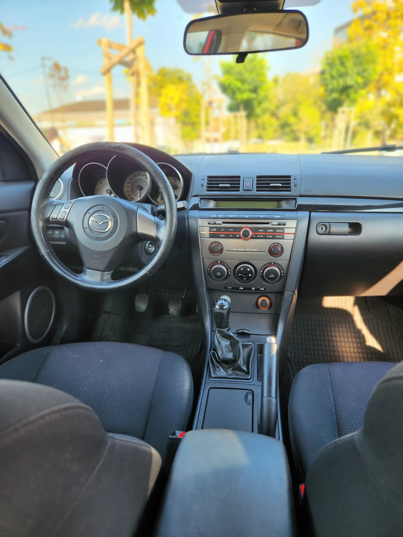 Mazda 3 1.6 dITurbo - изображение 9