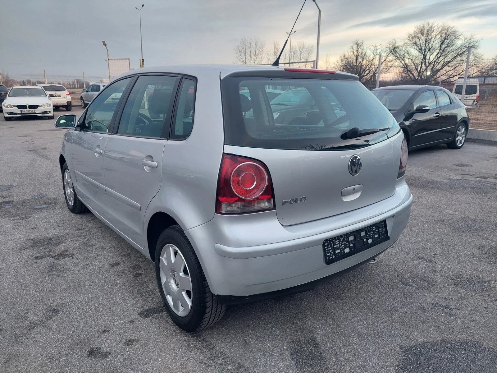 VW Polo 1.2i КЛИМА - изображение 5