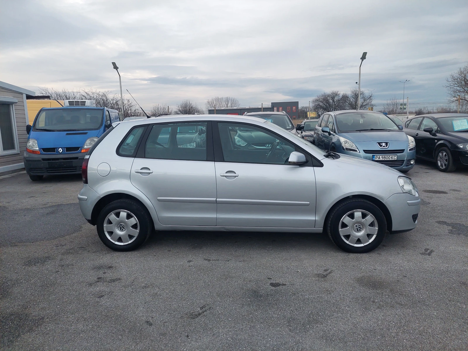 VW Polo 1.2i КЛИМА - изображение 3