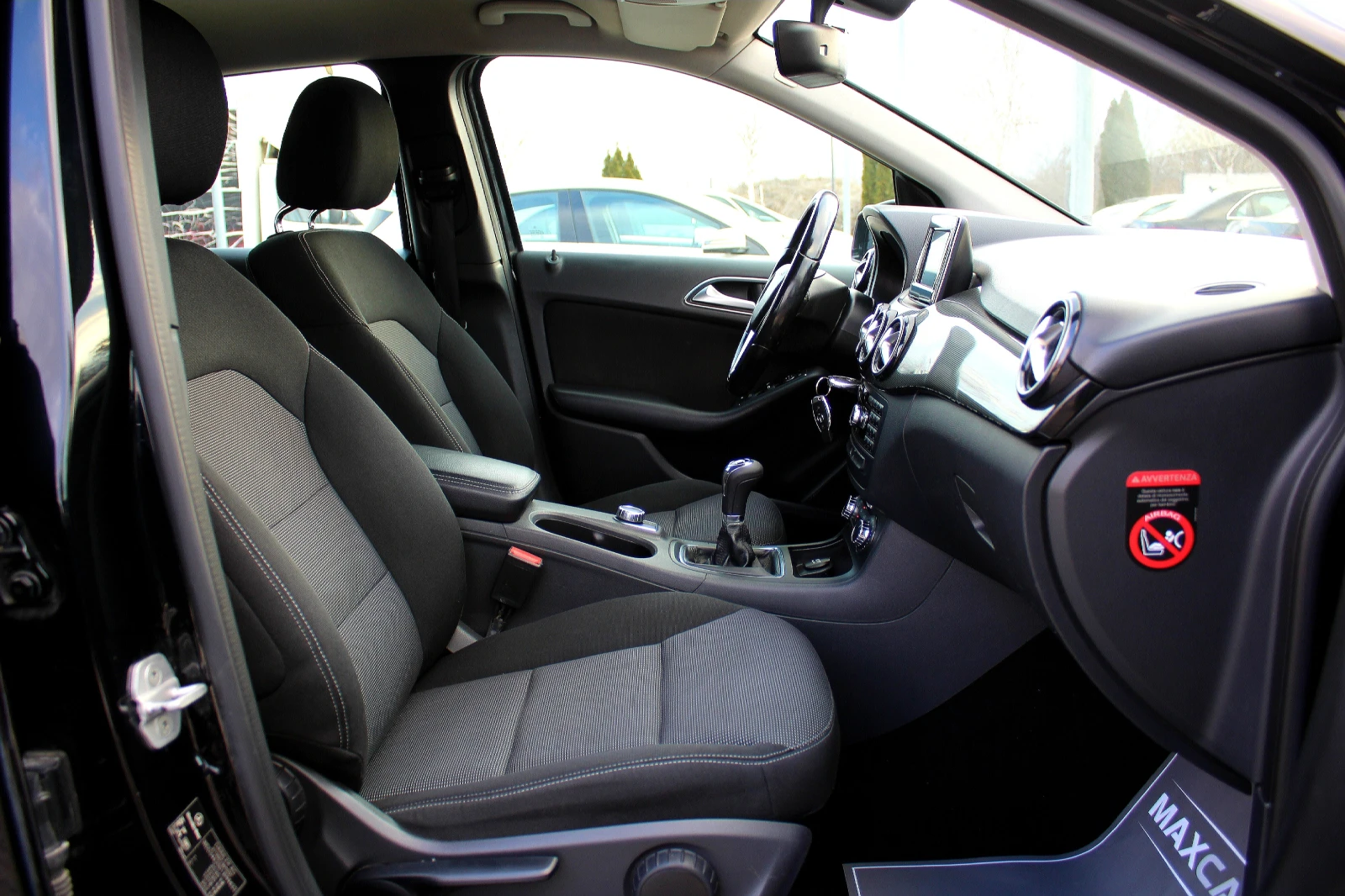 Mercedes-Benz B 180 CDI СОБСТВЕН ЛИЗИНГ | Mobile.bg — изображение 13