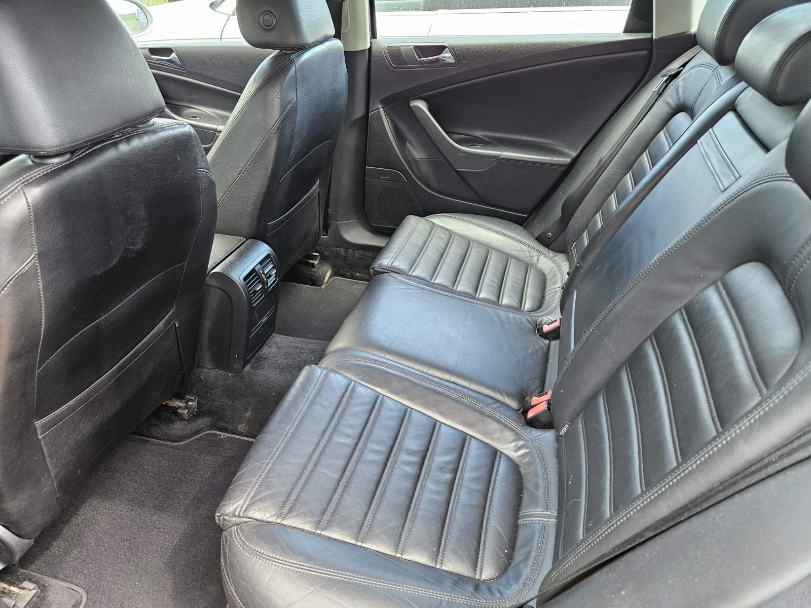 VW Passat 2.0TDI 140 к.с - изображение 6