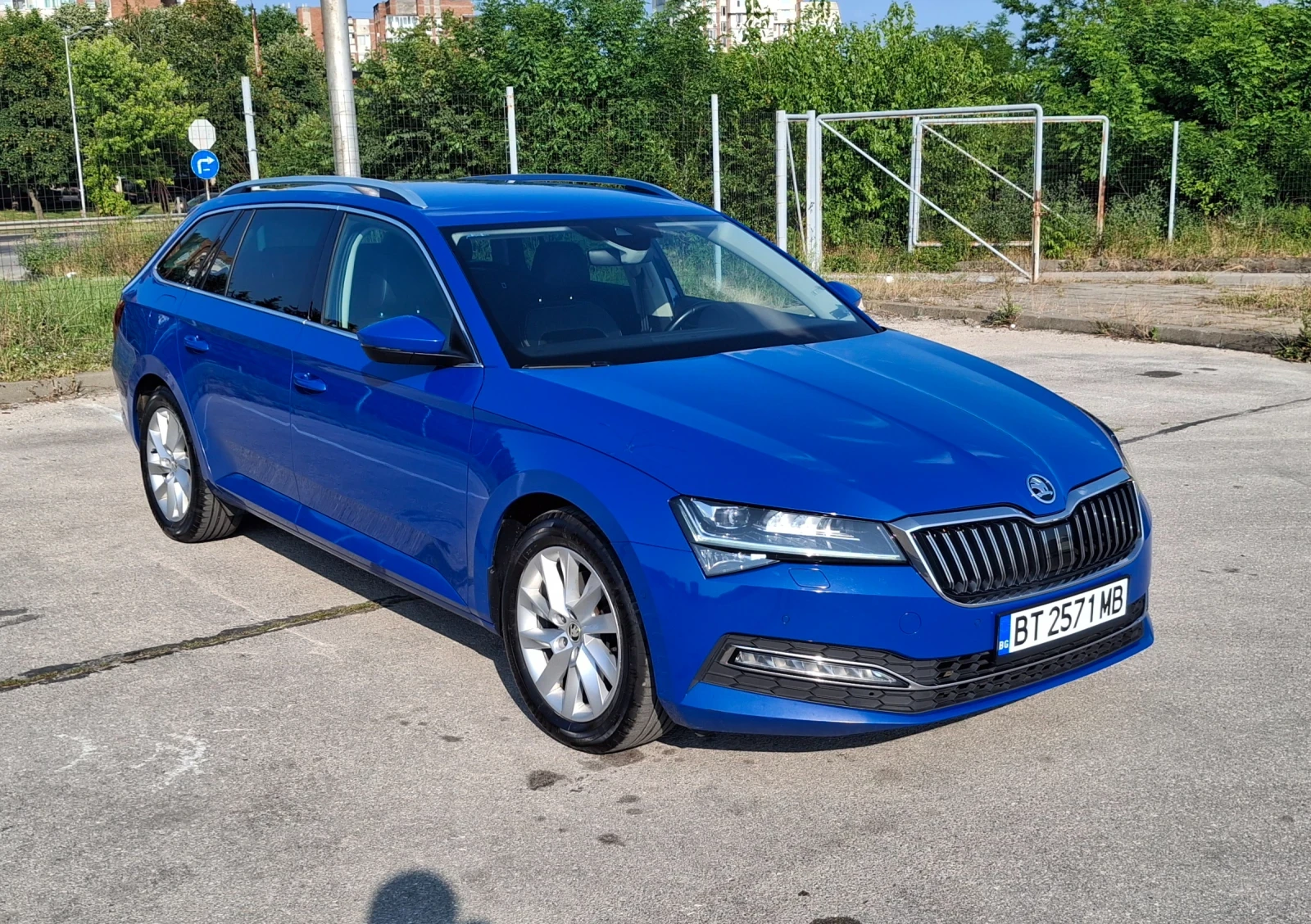 Skoda Superb 2.0 190к.с. DSG7 - изображение 3