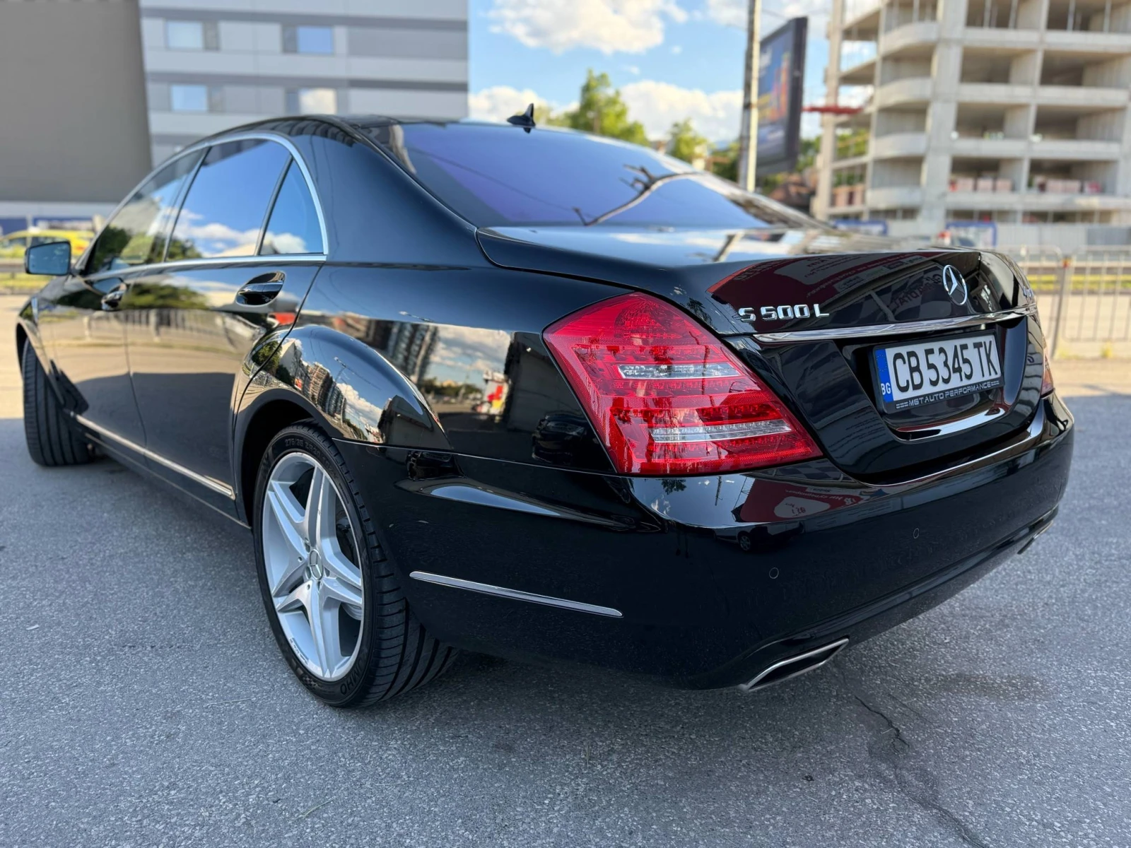 Mercedes-Benz S 500  - изображение 2