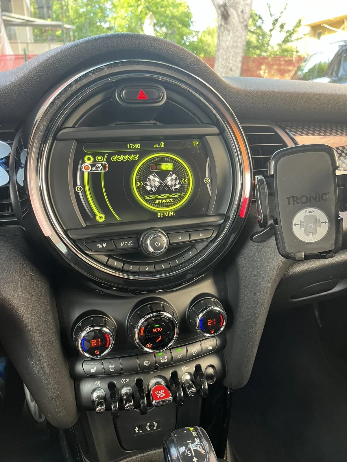 Mini Cooper s 2.0 d JCW - изображение 8