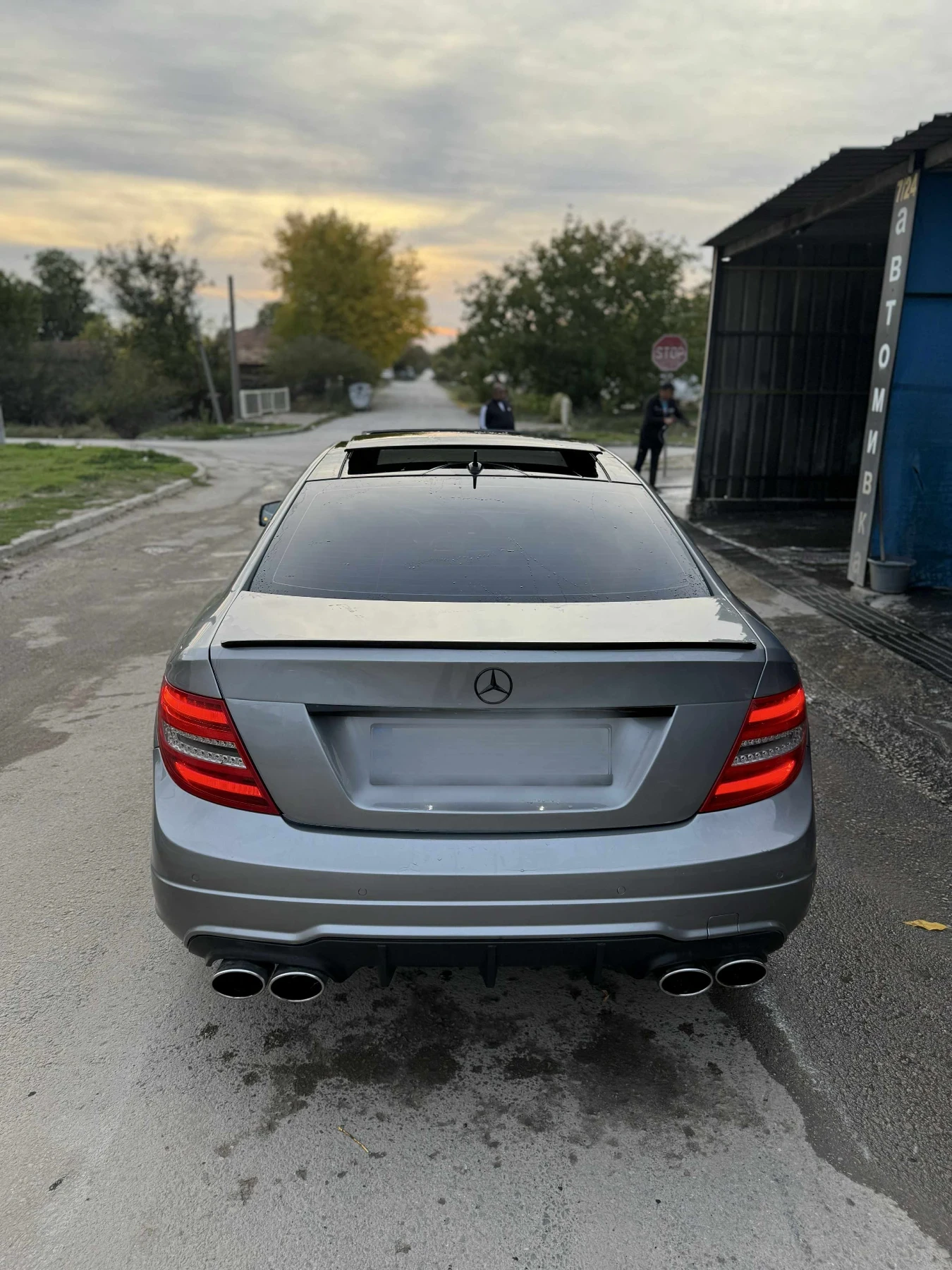 Mercedes-Benz 220 | Mobile.bg   11