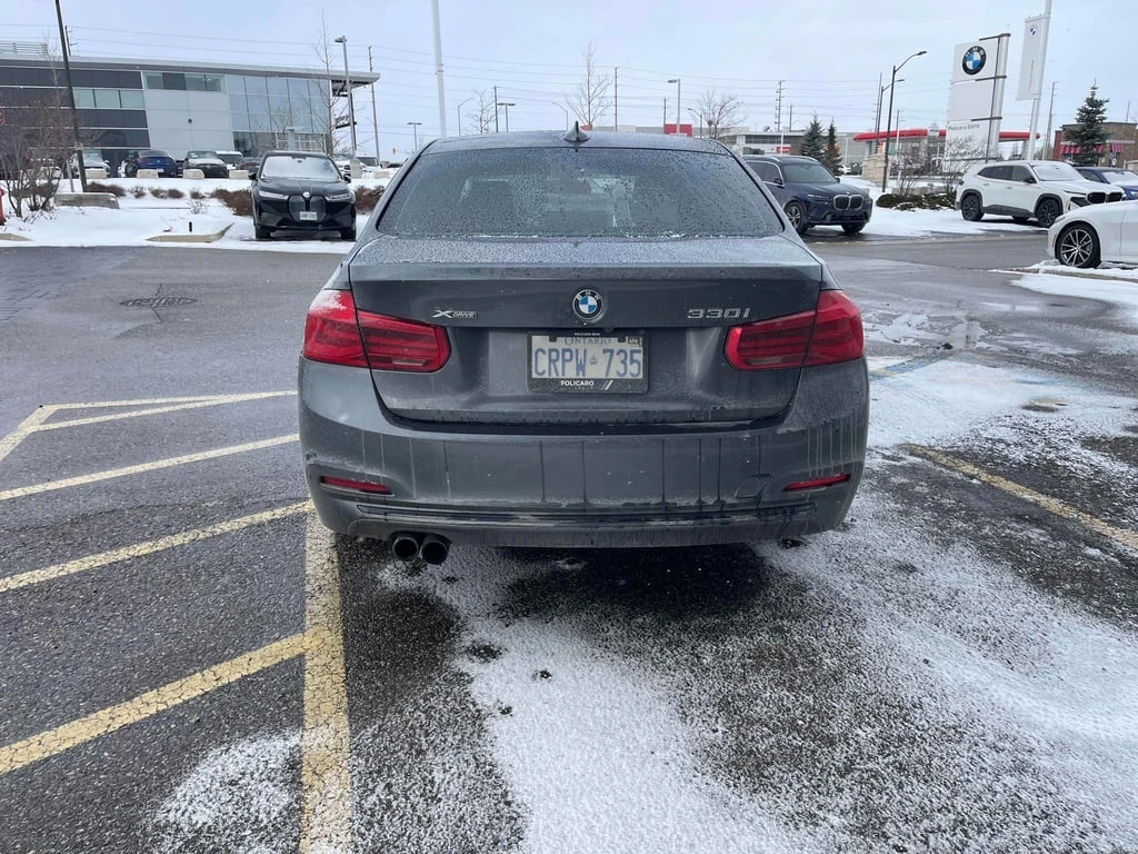 BMW 330 * 330i xDrive * CARFAX * БЕЗ ПЪРВОНАЧАЛНА ВНОСКА - изображение 4