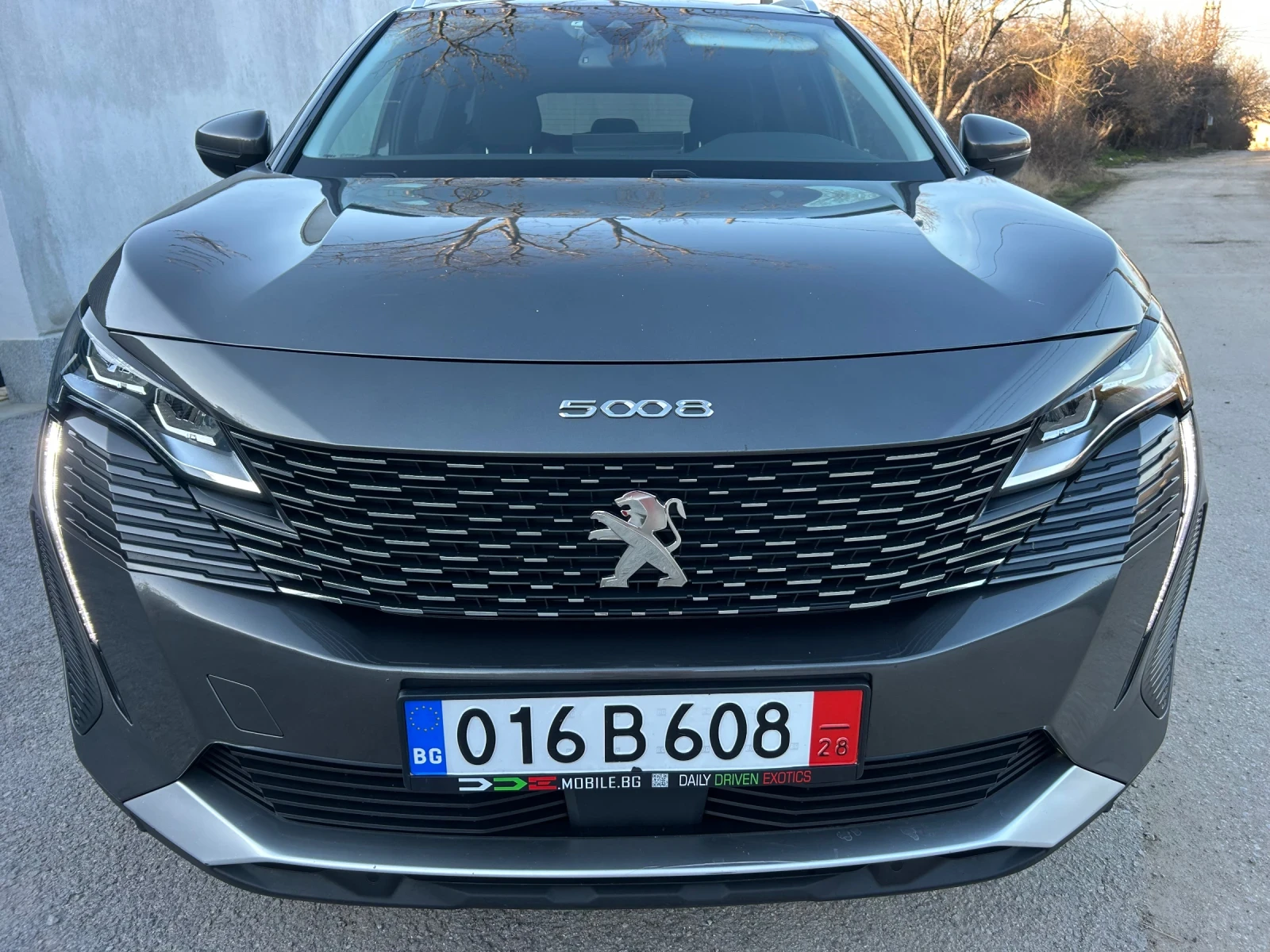 Peugeot 5008 2.0 BlueHDI* ALLURE * СЕРВИЗ* 7 Местен* Дистроник*