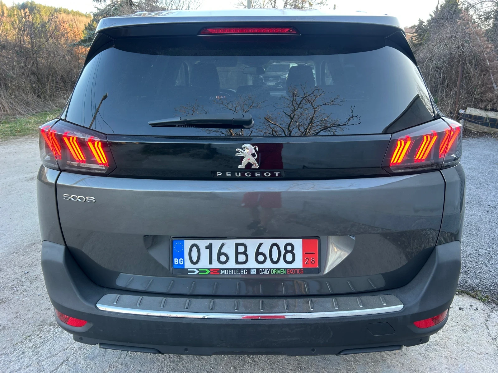 Peugeot 5008 2.0 BlueHDI* ALLURE * СЕРВИЗ* 7 Местен* Дистроник*, снимка 4 - Автомобили и джипове - 53810560