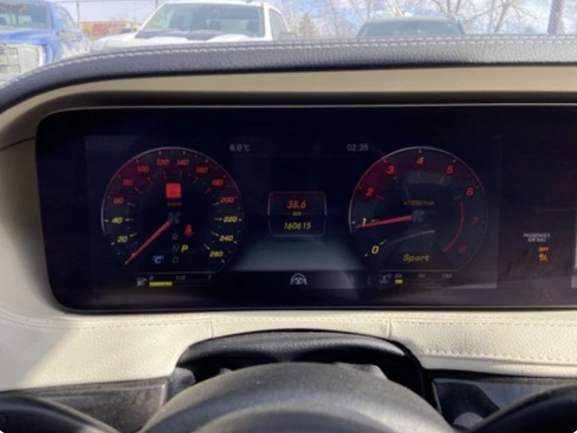 Mercedes-Benz S 560 AMG* PACK* 4MATIC* BURMESTER* ДИГИТАЛНО* ТАБЛО* ОБ, снимка 13 - Автомобили и джипове - 53827479