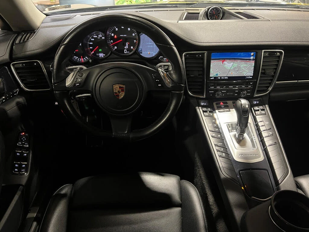 Porsche Panamera 4 Edition* АвтоКредит* (ЦЕНА ДО БГ), снимка 14 - Автомобили и джипове - 53934656