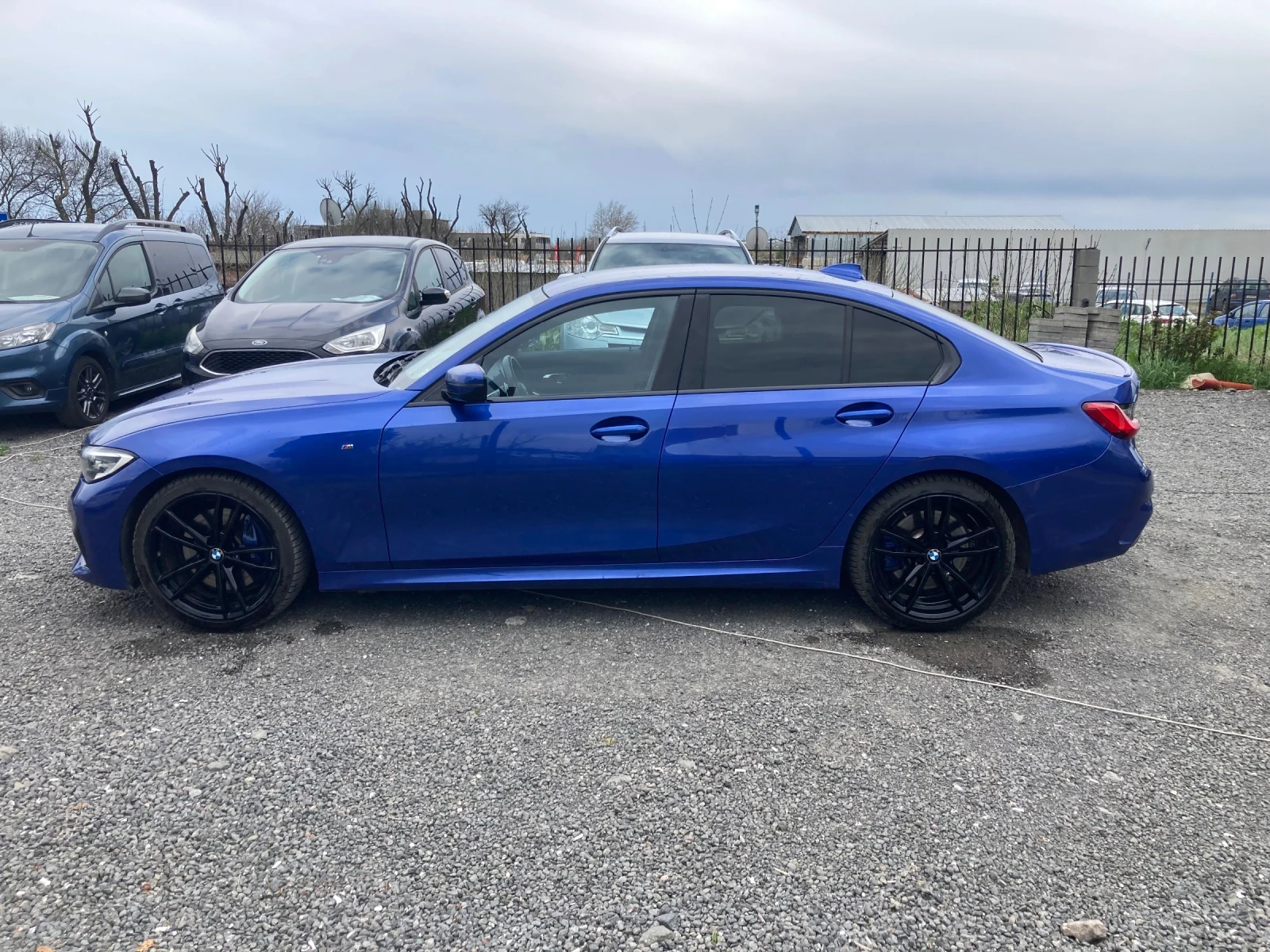 BMW 320 M-Pack* Shadow Line* , снимка 7 - Автомобили и джипове - 54149339