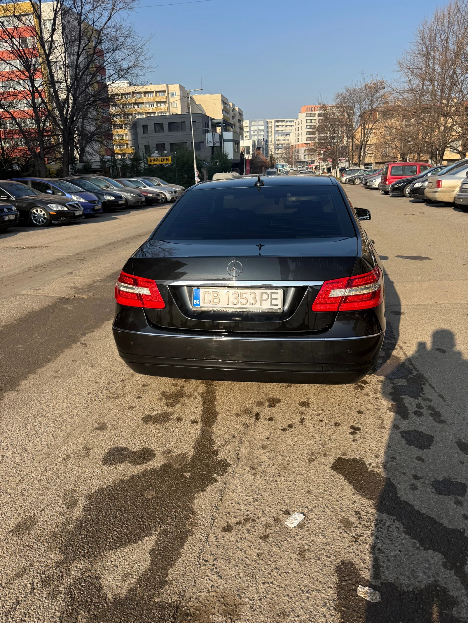Mercedes-Benz E 220 E220, снимка 3 - Автомобили и джипове - 54240134