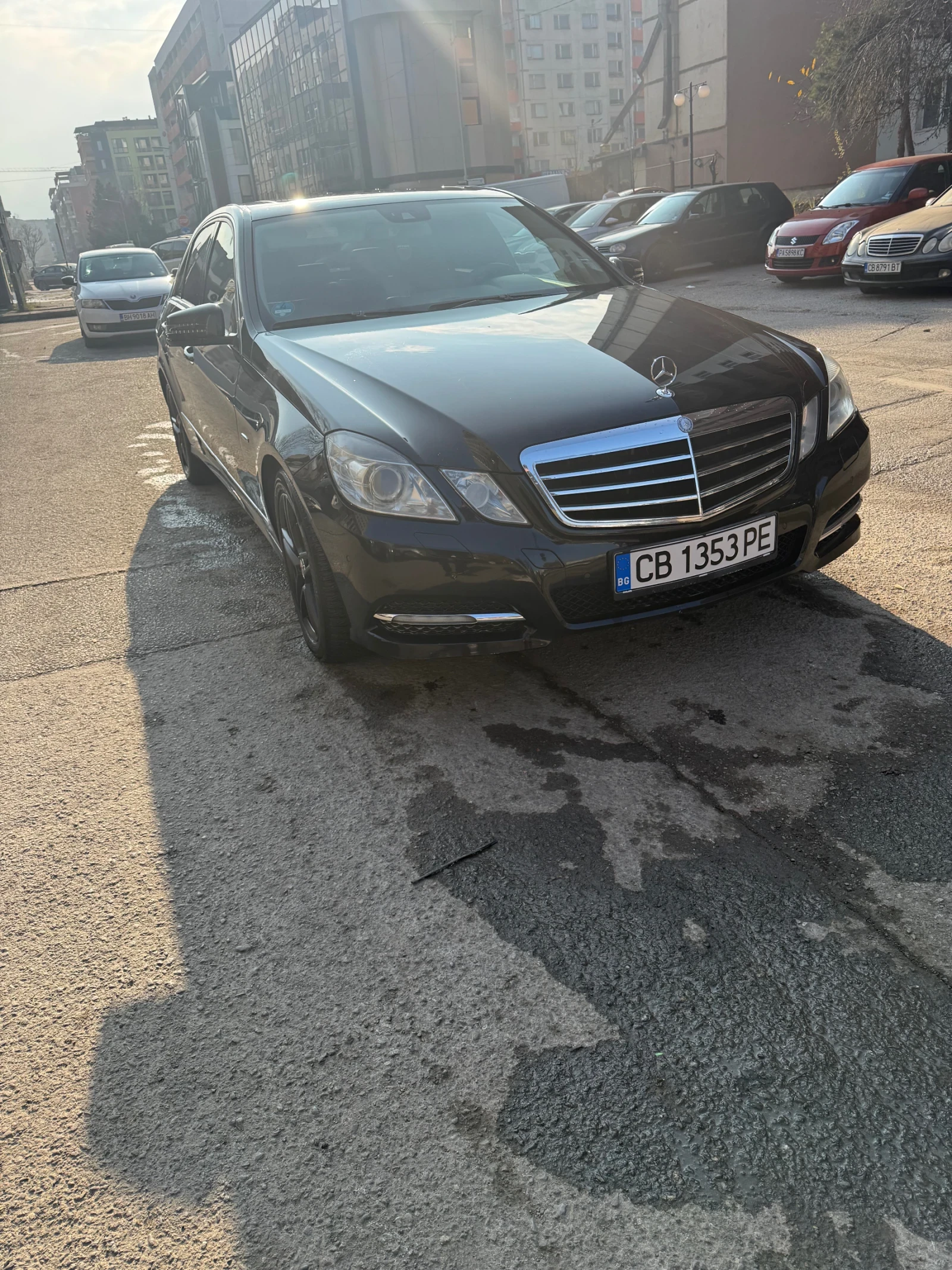 Mercedes-Benz E 220 E220, снимка 2 - Автомобили и джипове - 54240134