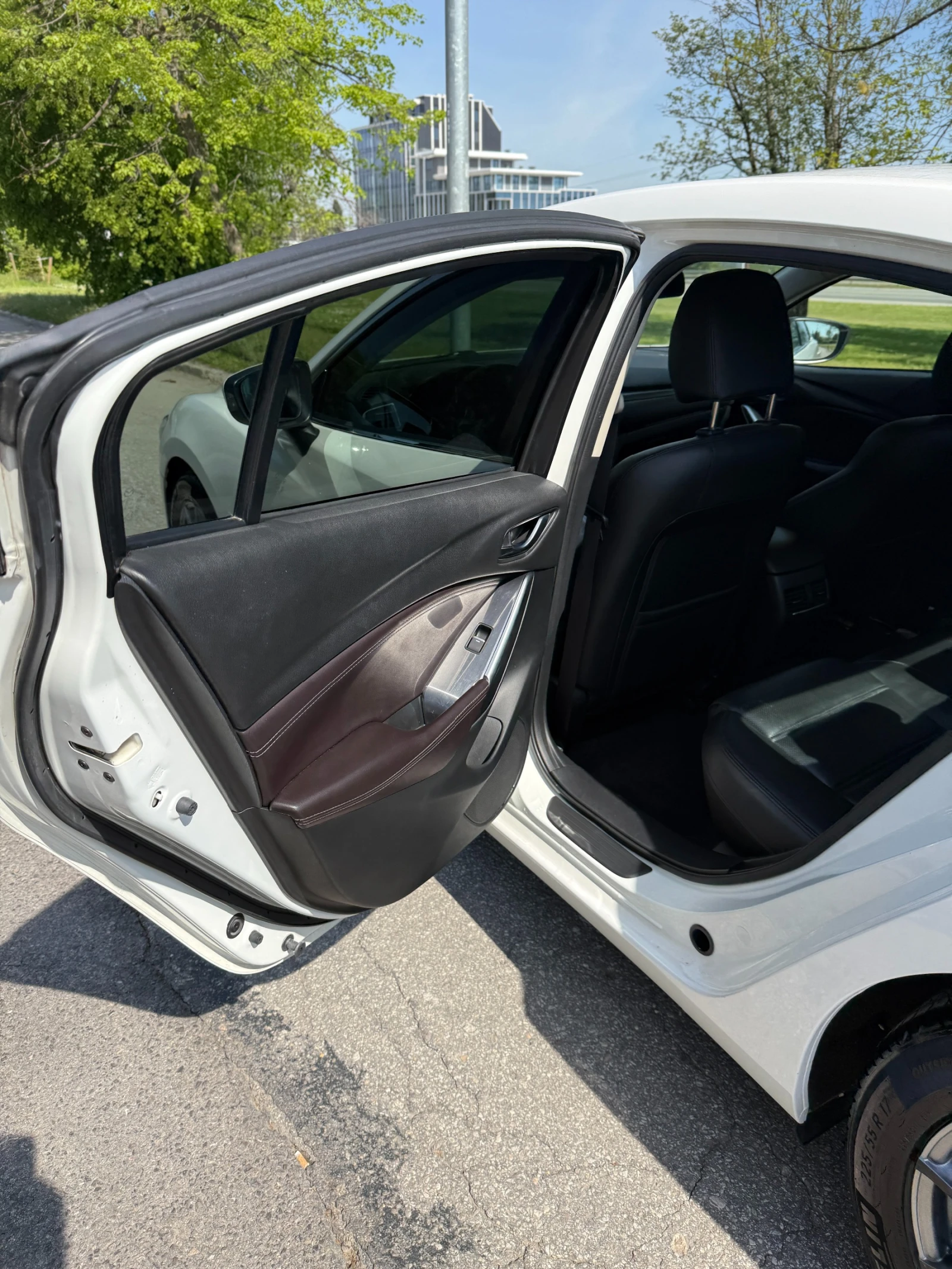 Mazda 6, снимка 13 - Автомобили и джипове - 54565446