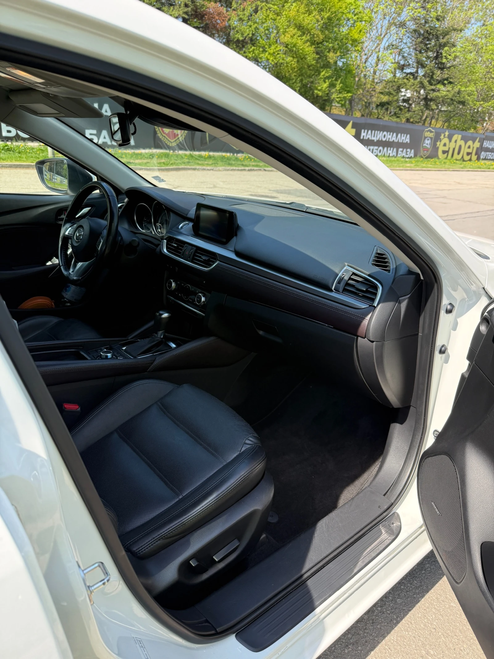 Mazda 6, снимка 15 - Автомобили и джипове - 54565446