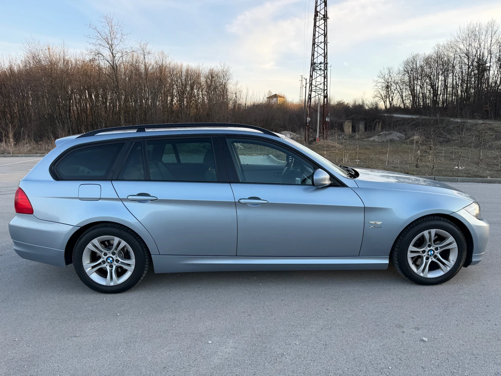 BMW 320 xDrive 177 к.с.   2009 FACELIFT, снимка 2 - Автомобили и джипове - 54804560