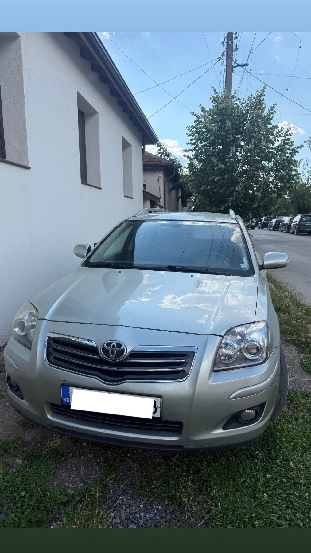 Toyota Avensis Комби, снимка 3 - Автомобили и джипове - 54989128